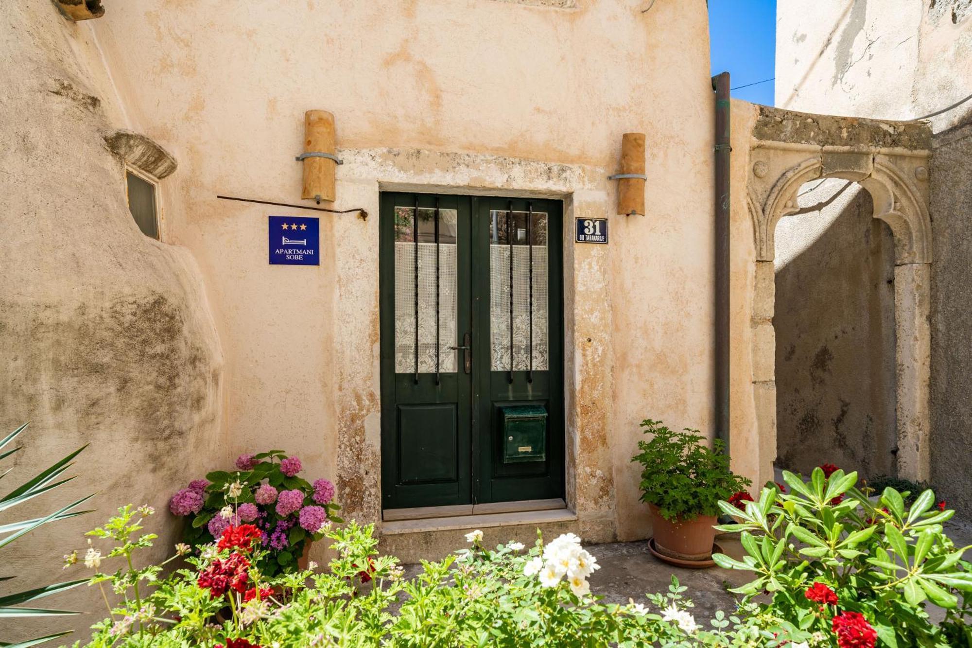 Old Town Historical Residence Apartment 2 Dubrovnik Exterior photo